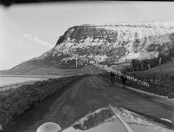 SNOW SCENE THROUGH WINDSCREEN